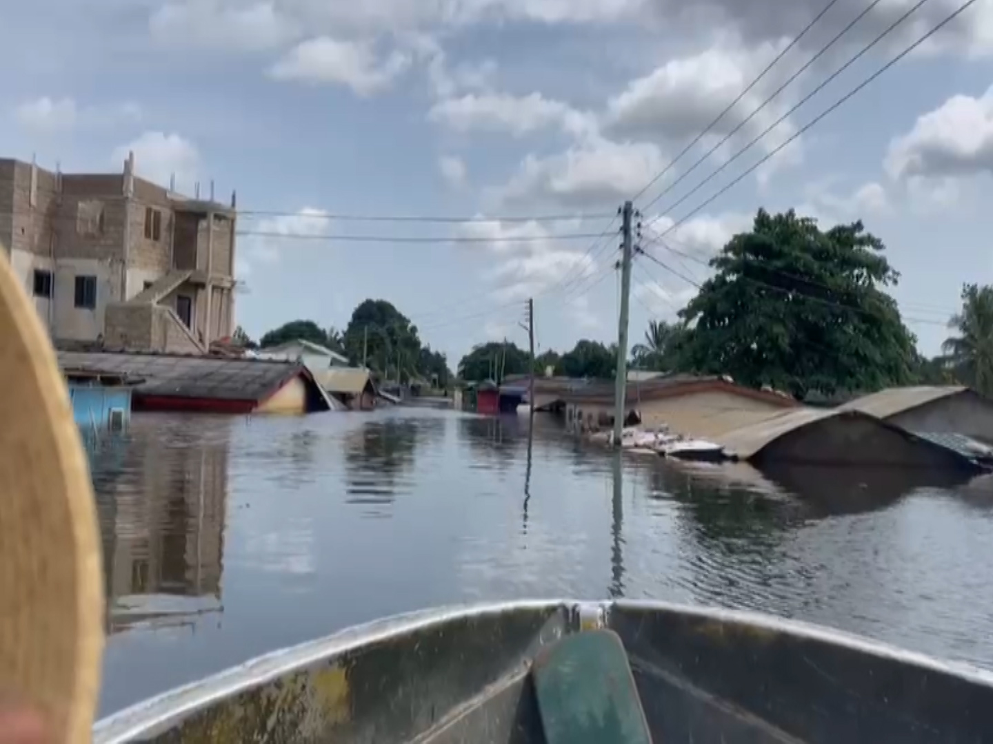 Residents Affected by Akosombo Dam Spillage.